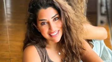 أيتن عامر تشعل مواقع التواصل بإطلالة صيفية جريئة في أحدث ظهور لها